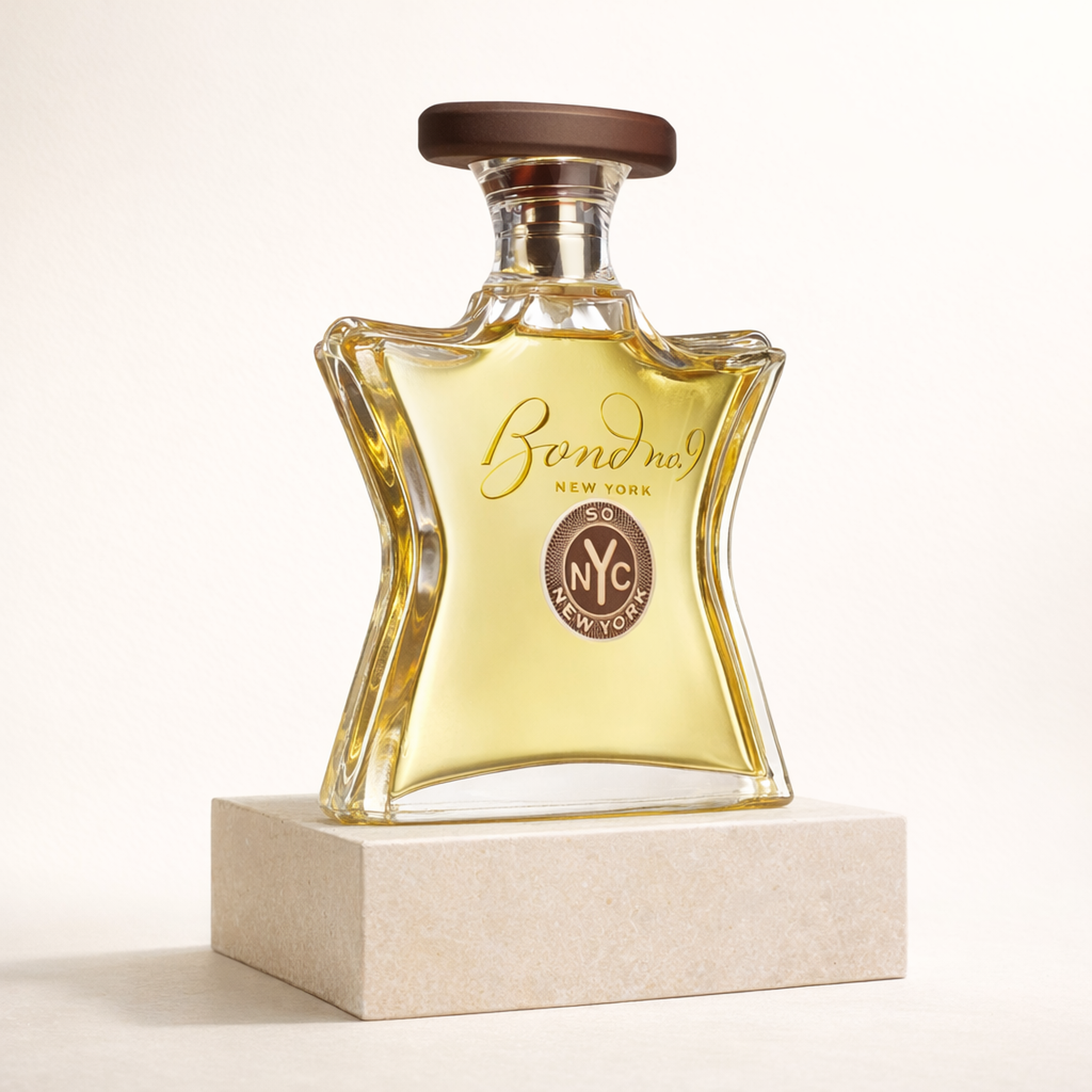 Bond No.9 New York So Limited Edition EDP upright pedestal gallery showcase