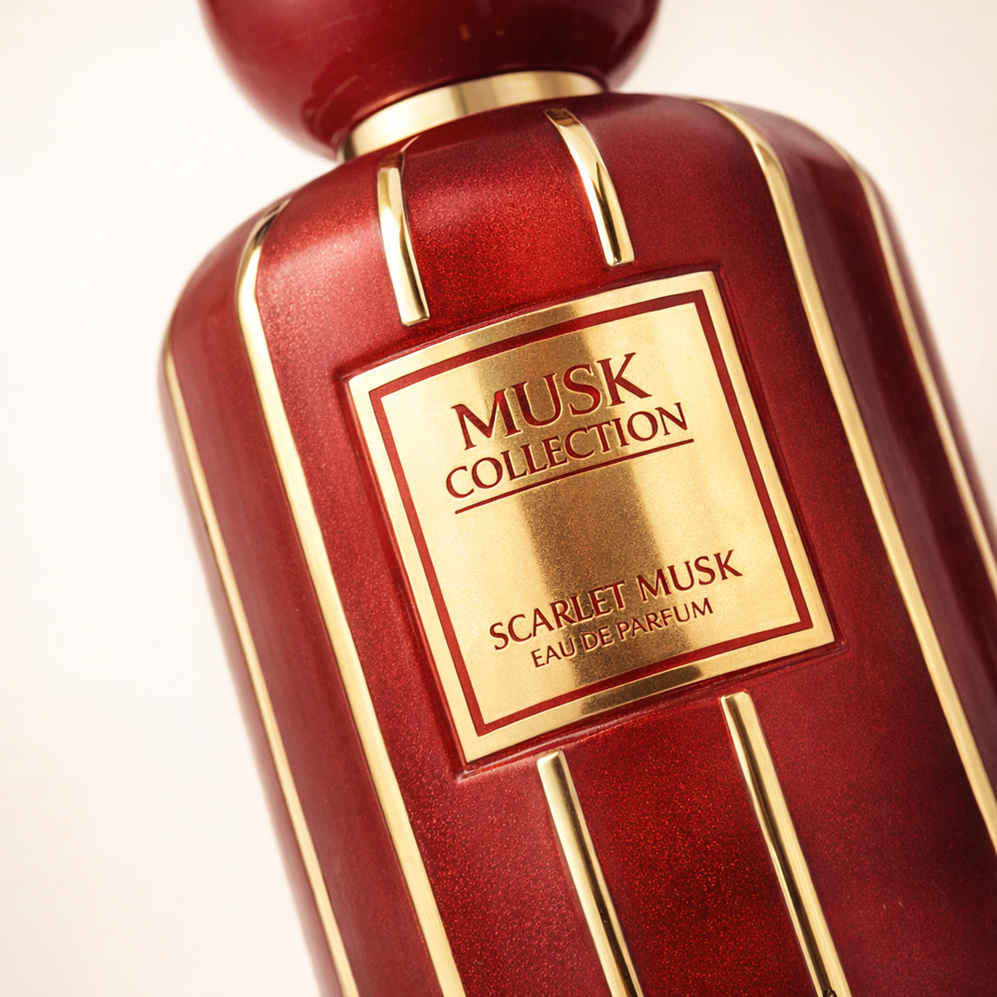 Flavia Musk Collection Scarlet Musk EDP macro label detail gallery showcase
