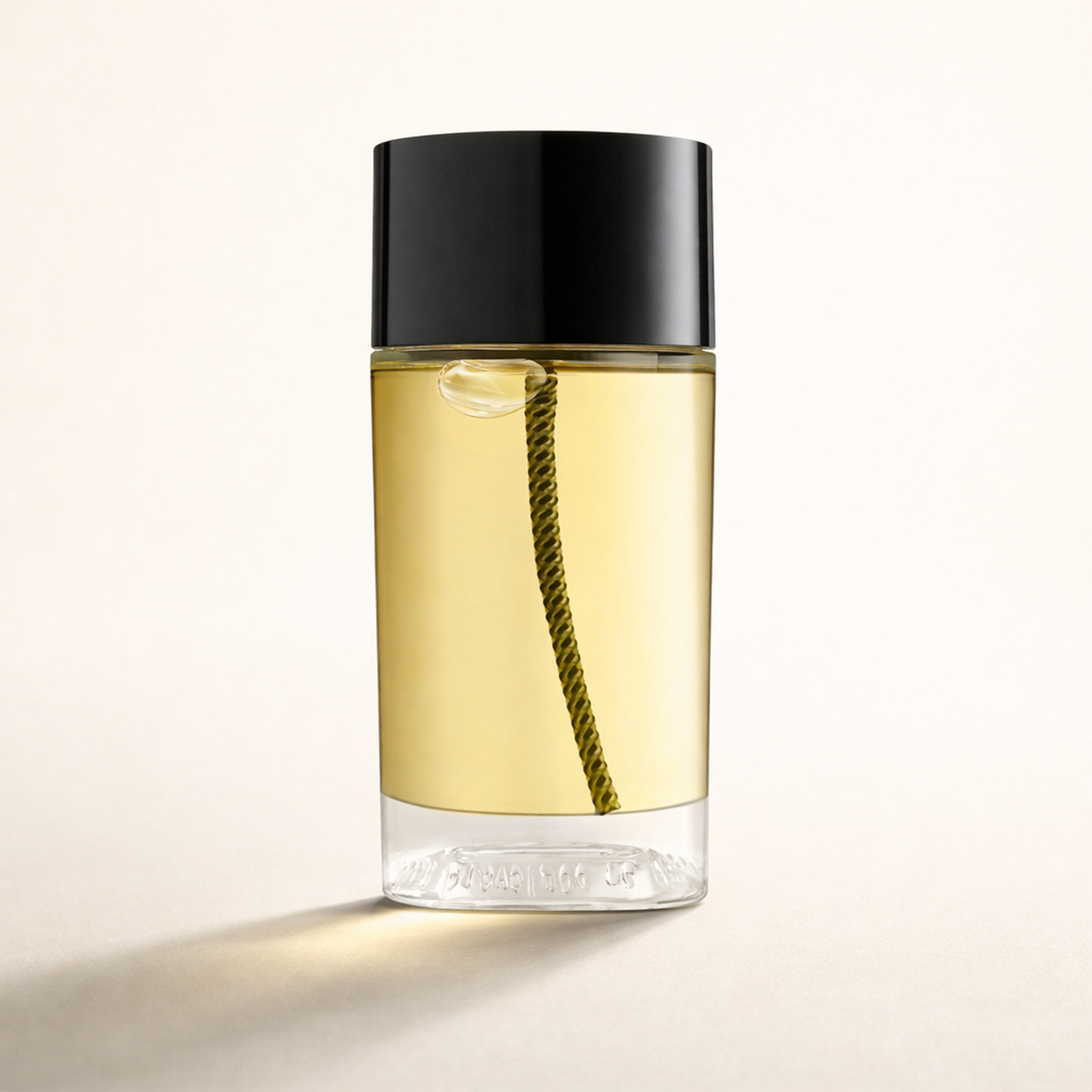 34 Boulevard Saint Germain Diptyque EDT low three-quarter hero gallery showcase