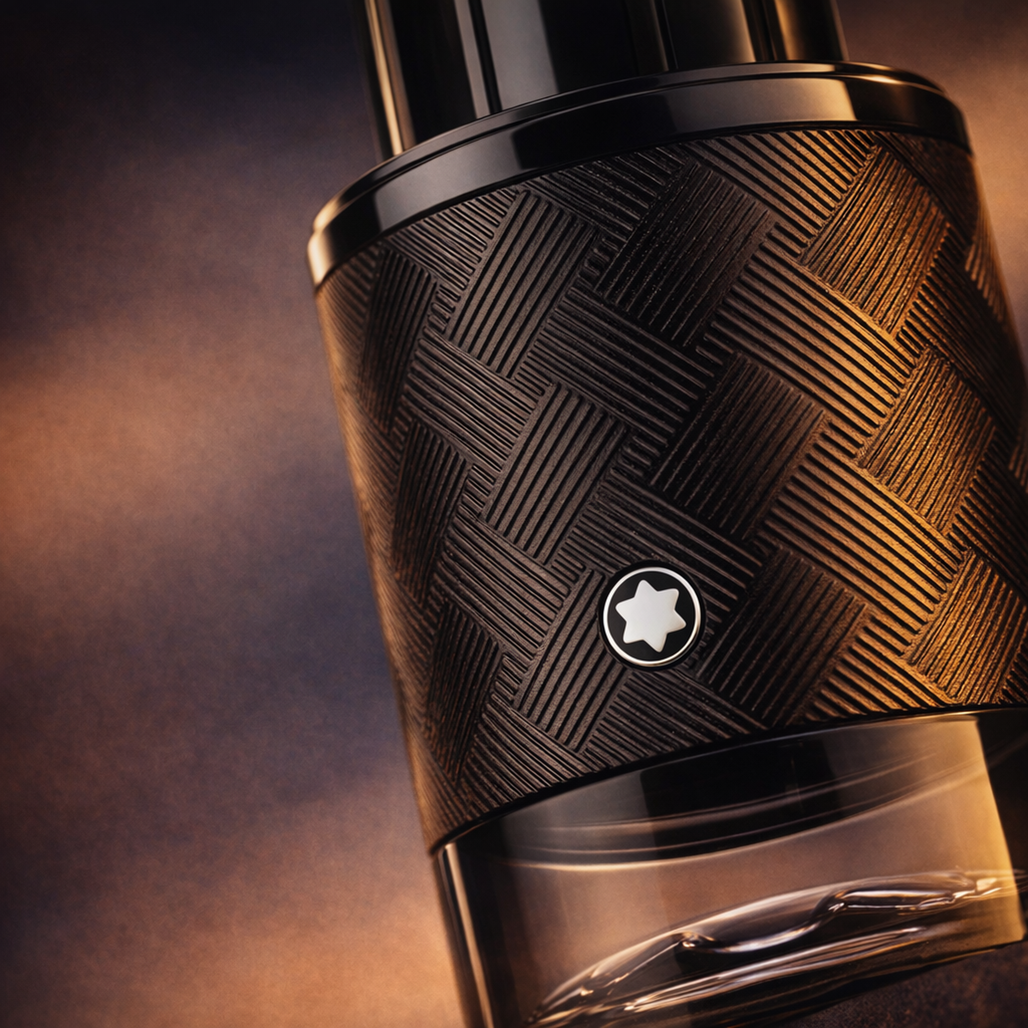Mont Blanc Explorer Extreme Parfum For Men macro label detail gallery showcase
