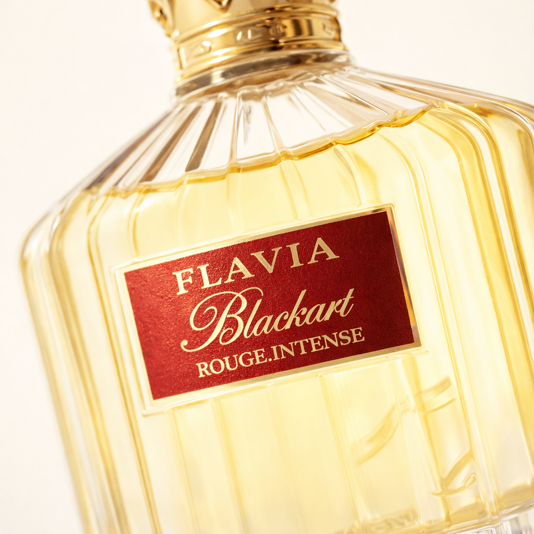 Flavia Blackart Rouge Intense EDP macro label detail gallery showcase