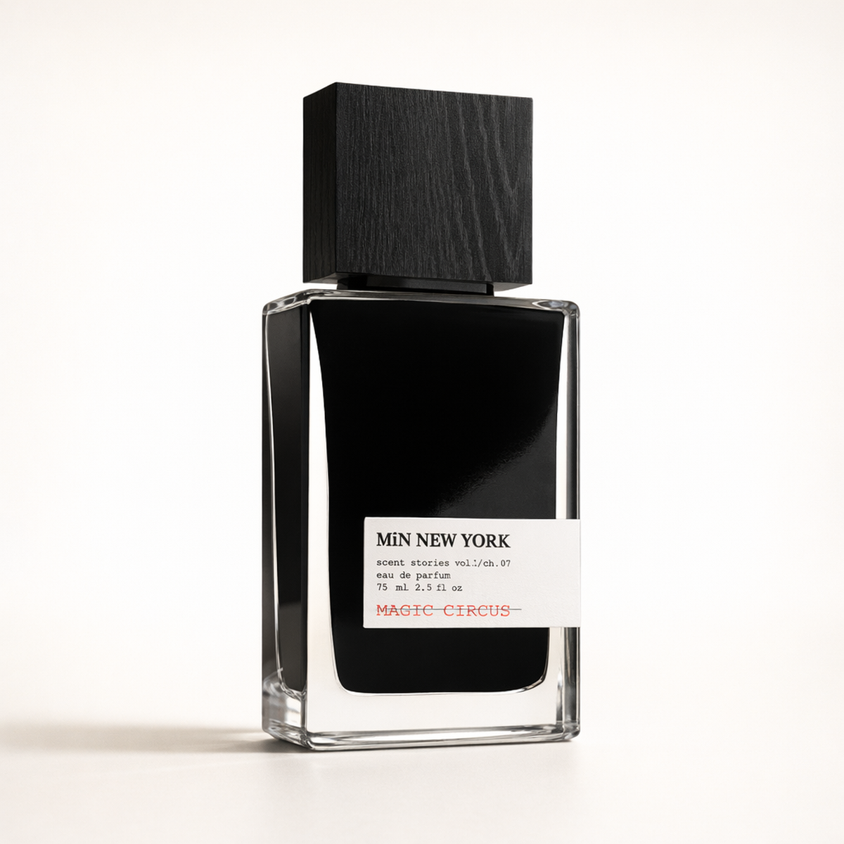 Min New York Magic Circus EDP low three-quarter hero gallery showcase