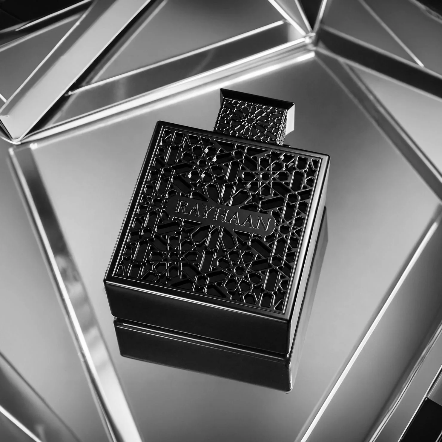 Rayhaan Obsidian EDP fragrance notes image