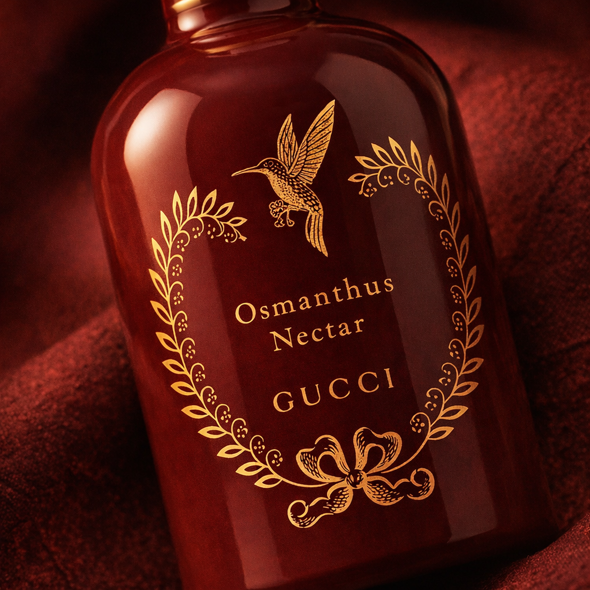 Gucci The Alchemist’s Garden Osmanthus Nectar EDP For Men generated macro image