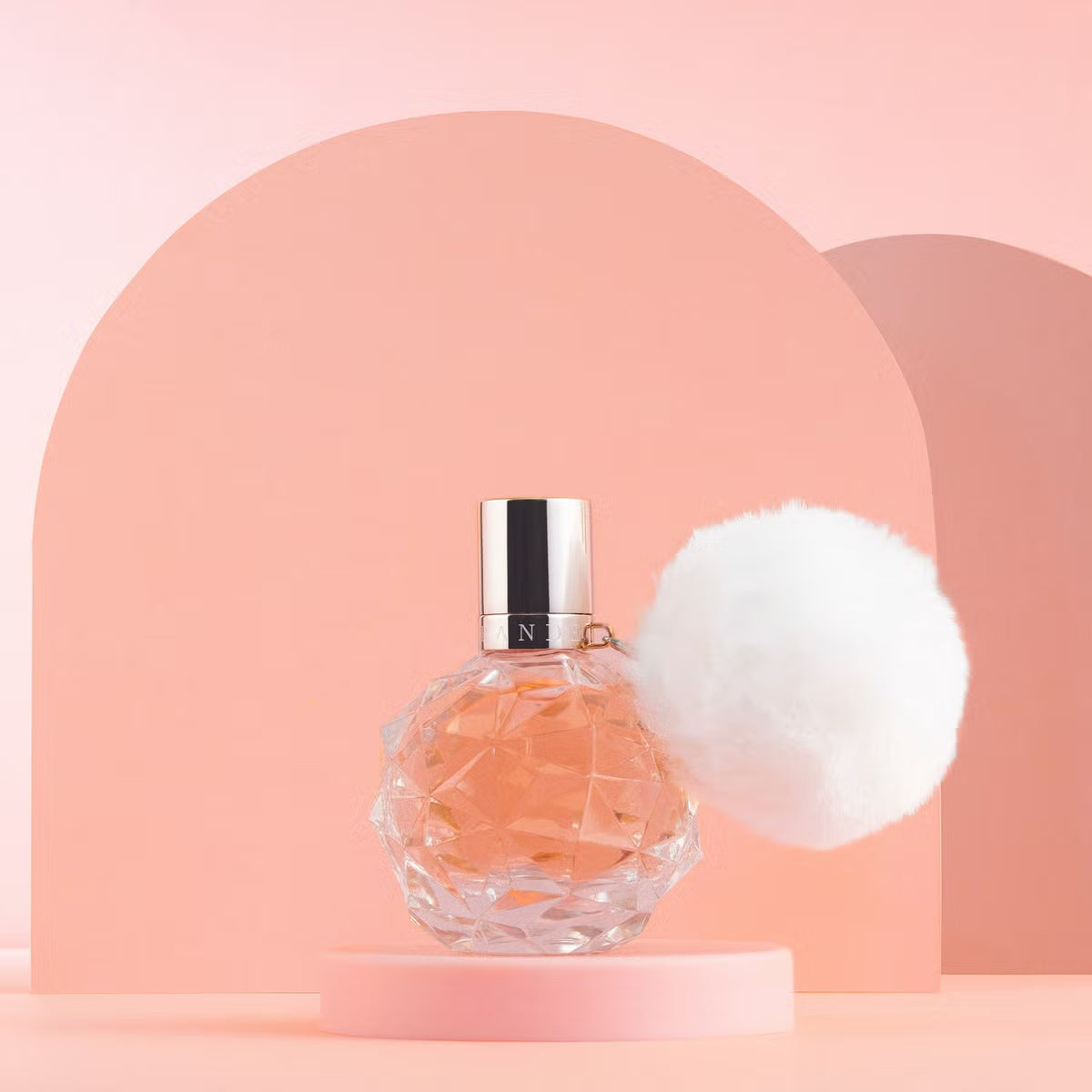 Ariana Grande Ari EDP For Women Gift Set