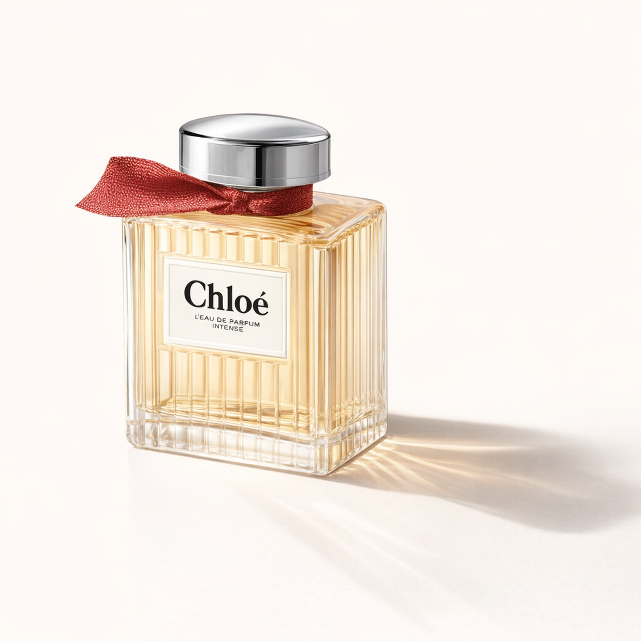 Chloe Atelier Des Fleurs EDP Discovery Gift Set 1 full-size Chloe perfume bottle gift set gallery image