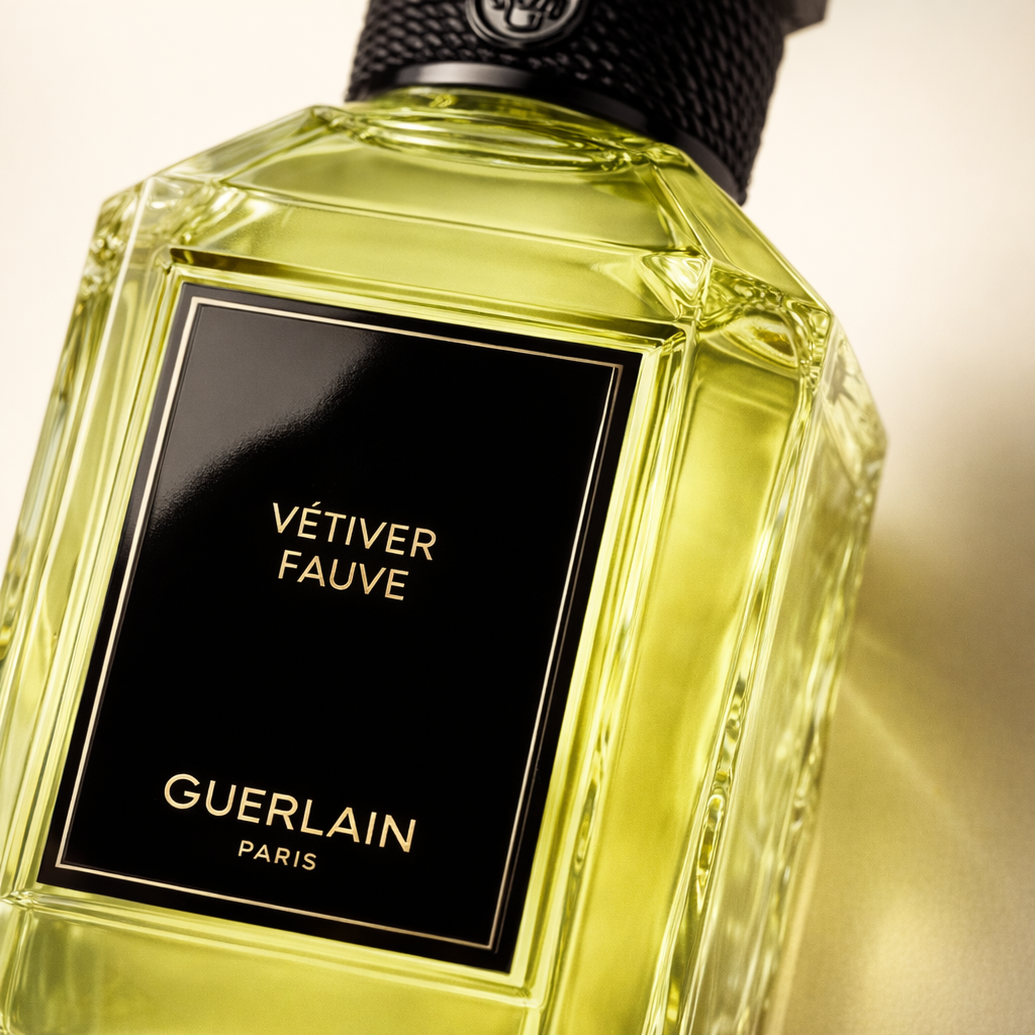 Guerlain L'art & la Matiere Vetiver Fauve EDP macro label detail gallery showcase