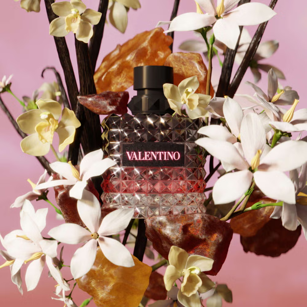 Valentino Donna Born in Roma Intense EDP fragrance notes image