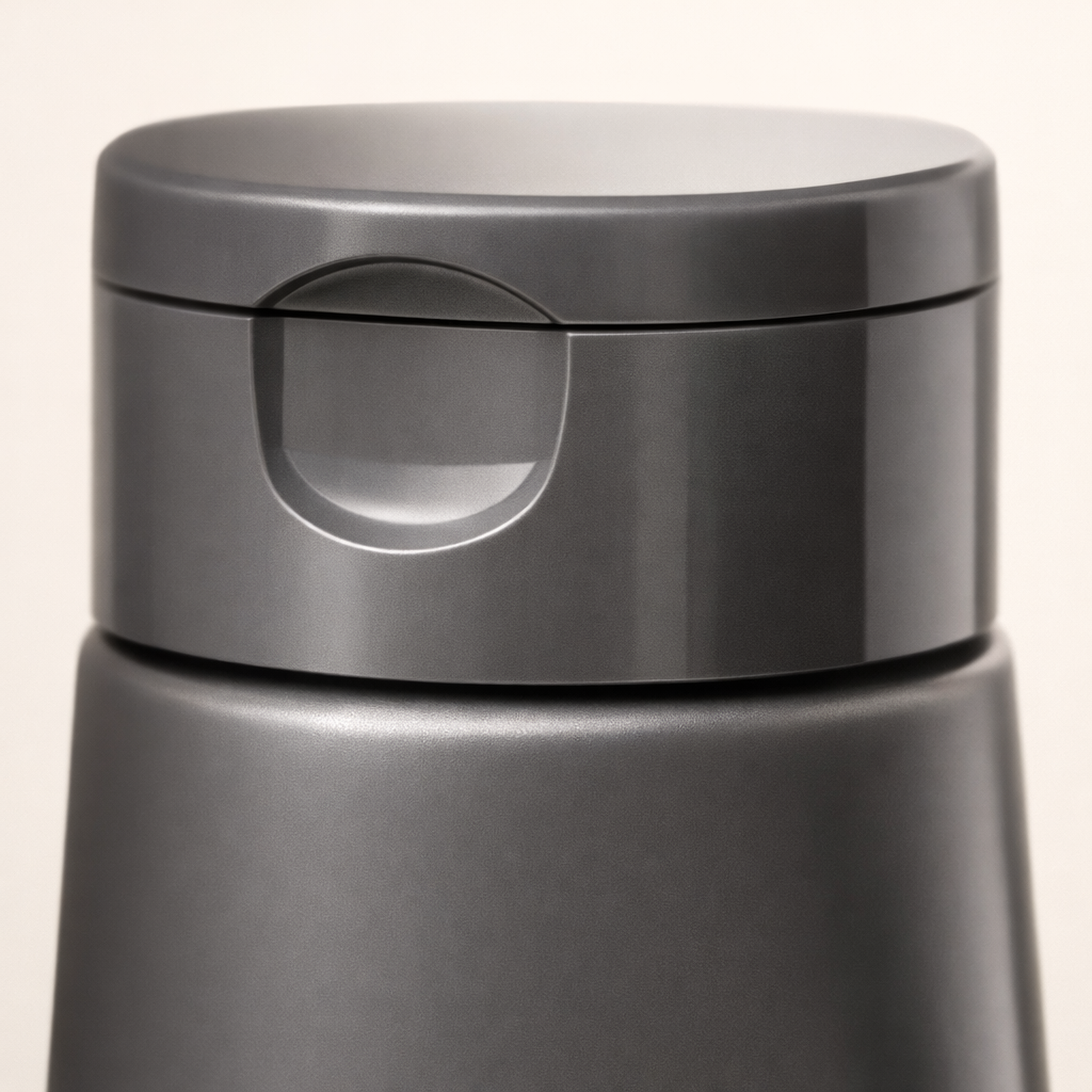 Abercrombie & Fitch Authentic Man Hair & Body Wash cap macro detail gallery showcase