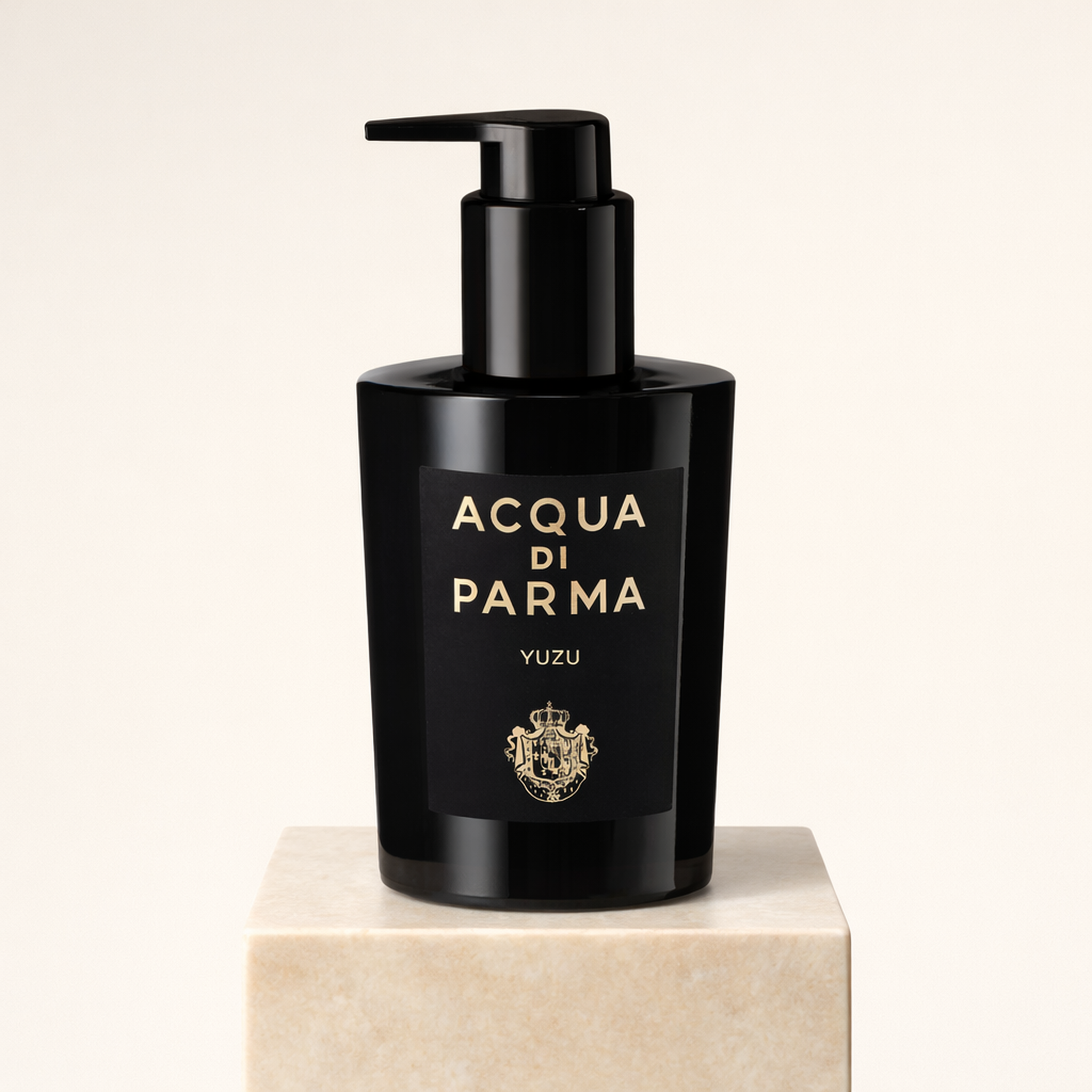 Acqua Di Parma Osmanthus Body Wash upright pedestal gallery showcase