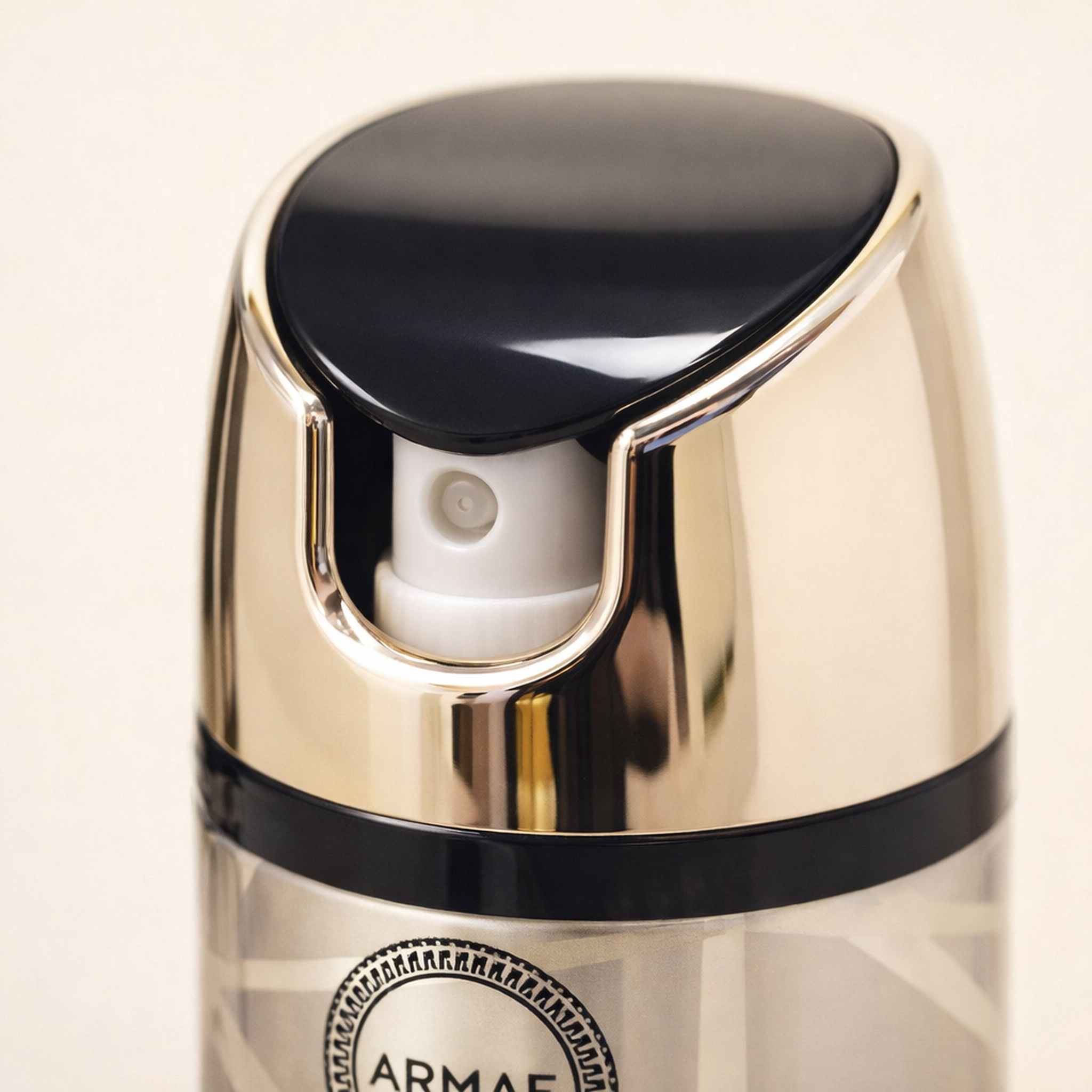 Armaf Club De Nuit Sillage Body Spray cap macro detail gallery showcase