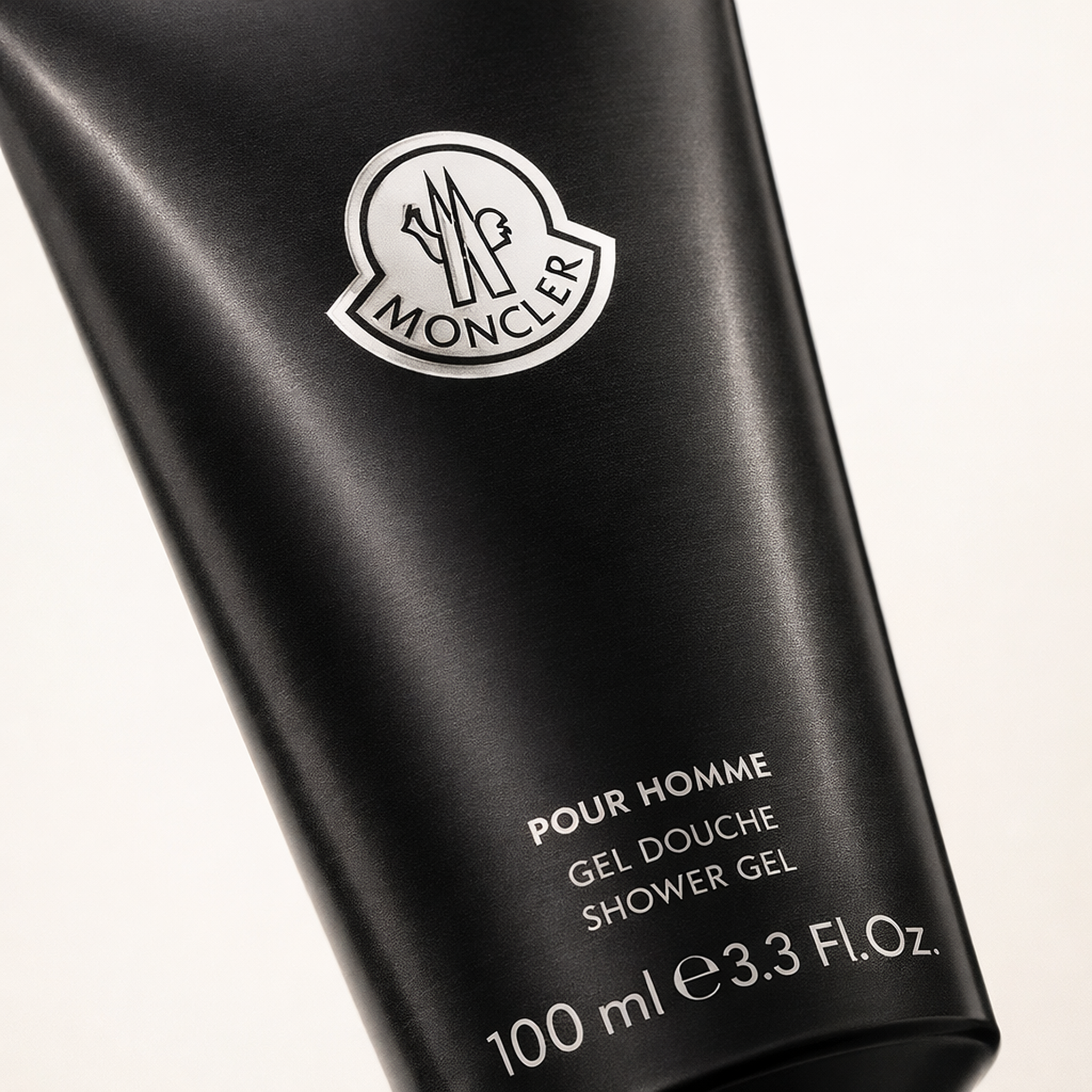 Moncler Sunrise Pour Homme Shower Gel macro label detail gallery showcase