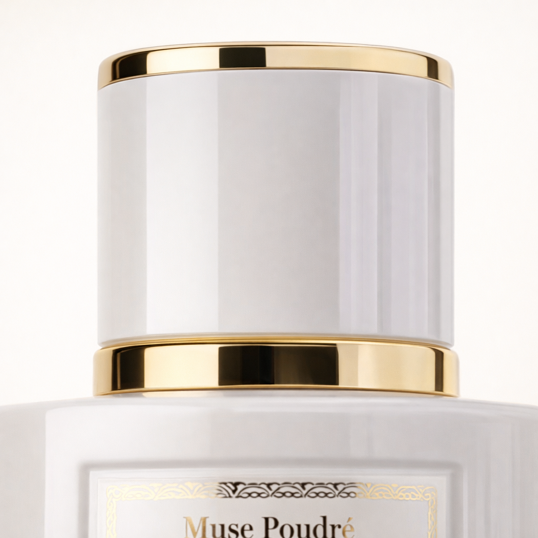 Maissa Musc Poudre Elixir EDP cap macro detail gallery showcase