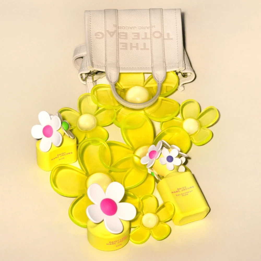 Marc Jacobs Daisy Glow EDT For Women fragrance notes image