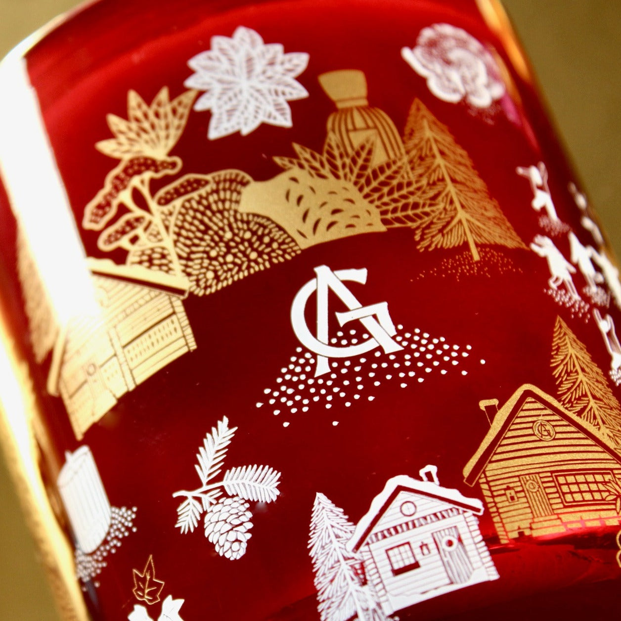 Goutal Une Foret D'Or Red Scented Candle