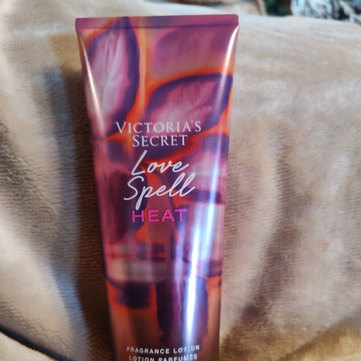 Victoria's Secret Love Spell Heat Body Lotion | My Perfume Shop Australia