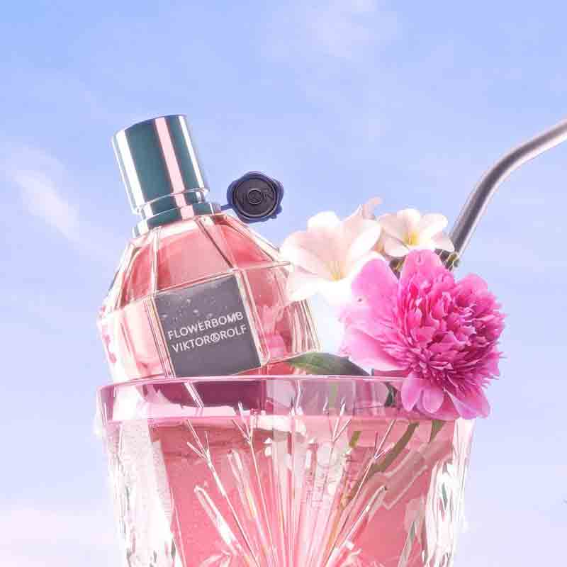 Viktor & Rolf Flowerbomb EDP Gift Set - My Perfume Shop Australia